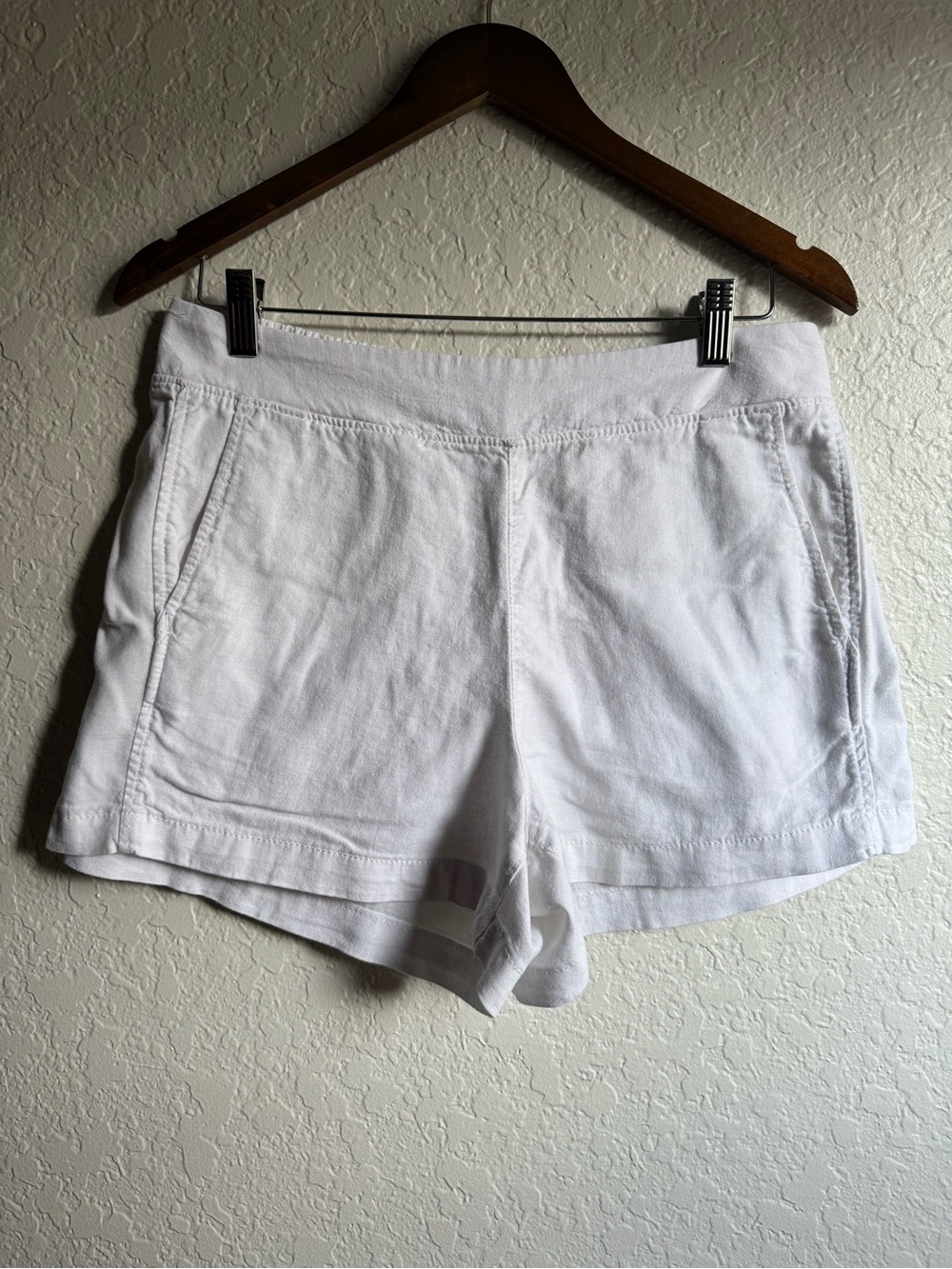 GAP White Linen blend Lounge Shorts